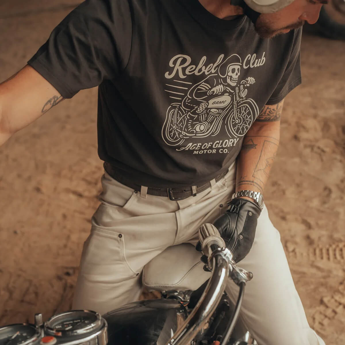 レブルクラブ TEE ウォッシュブラック