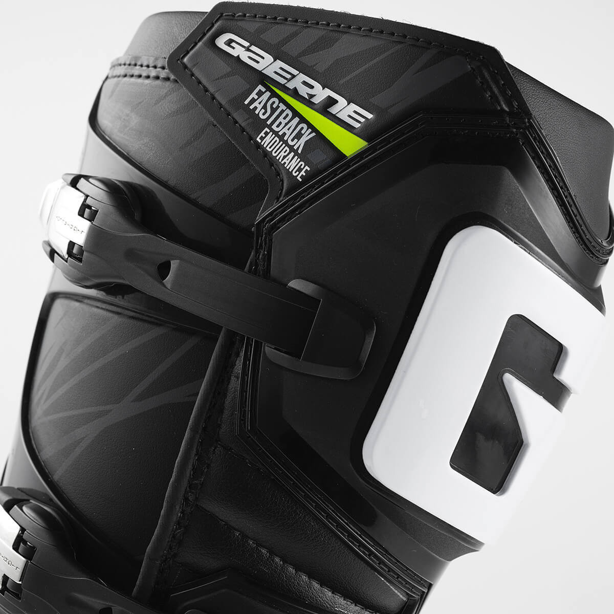ファストバック エンデューロソール ブラック